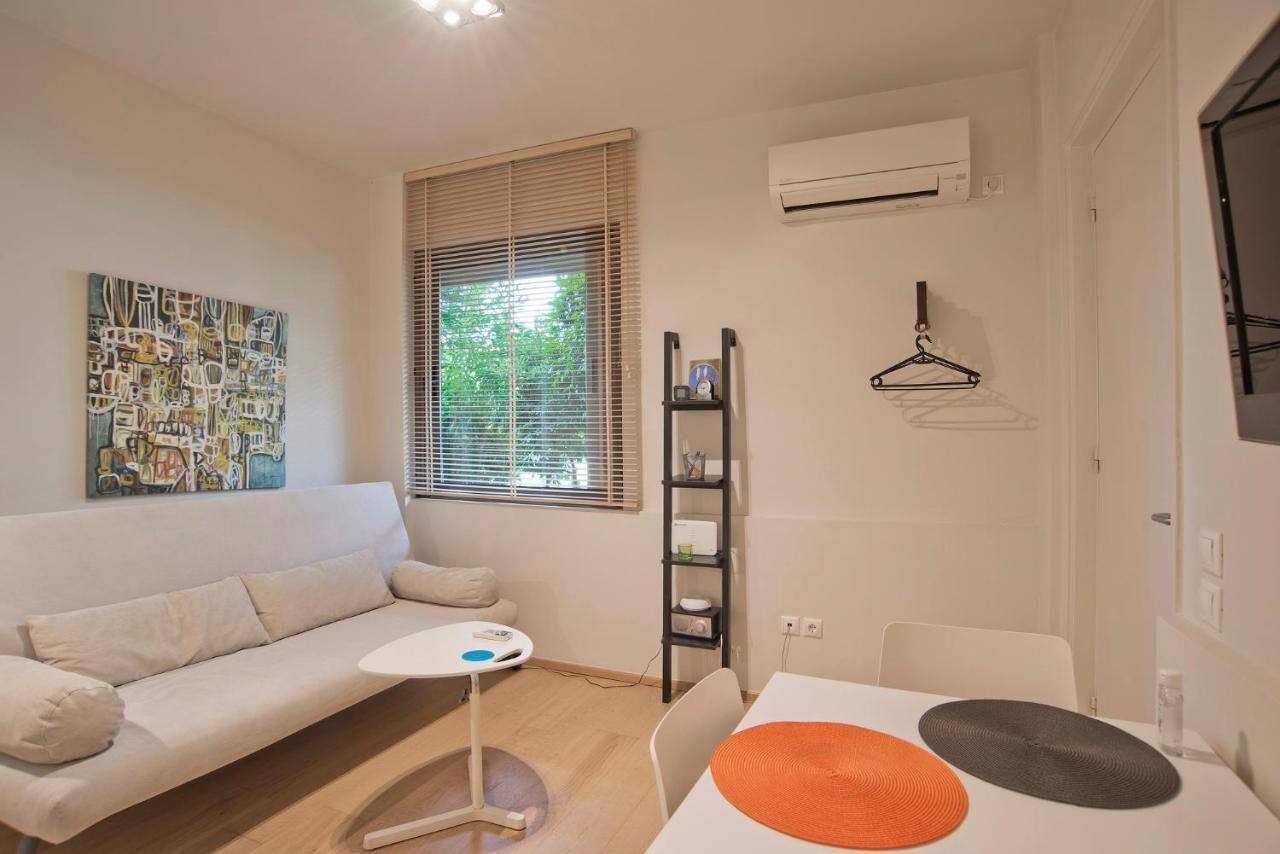 Cozy And Modern Studio Next To The Sea Daire Atina Dış mekan fotoğraf